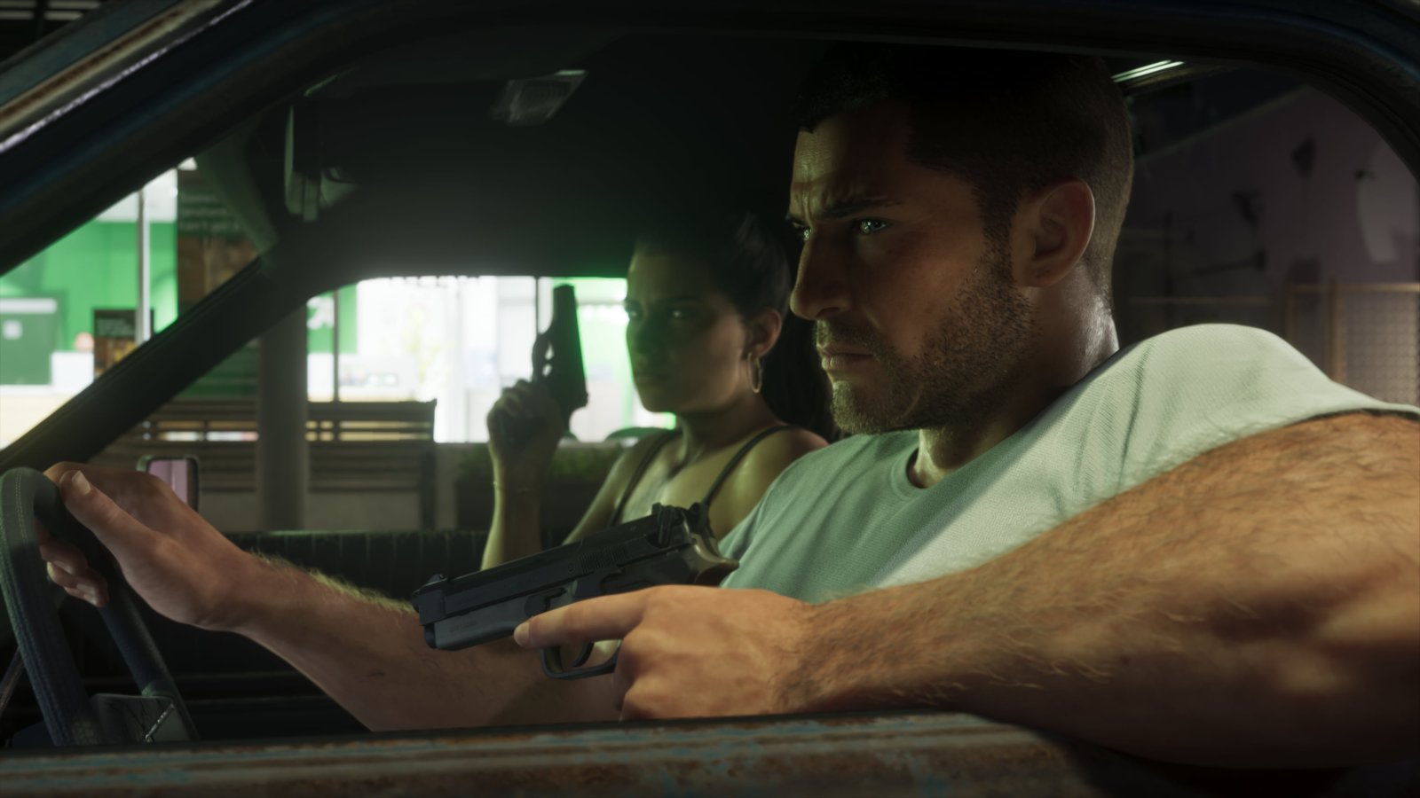 large.INEDITE-jason-lucia-armes-voiture.jpg.5355bb2280666ed2edc384690f57afc8.jpg